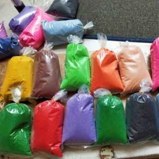 Cát màu trang trí 25k 1kg