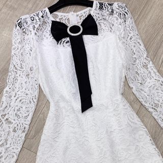 Đầm ren đính nơ