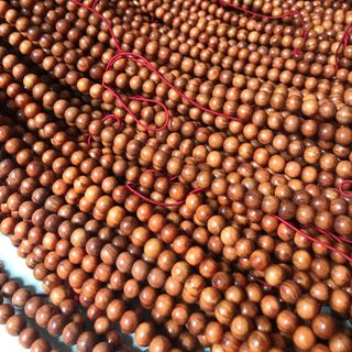 Tràng 108 hạt gỗ Huyết Long Thân 8ly