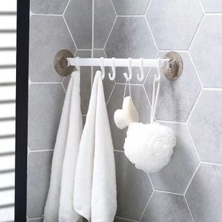 Thanh treo 6 móc dán tường không cần khoan đục