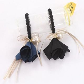 Cột tóc xinh đủ màu hoa đẹp