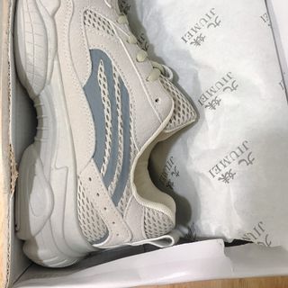GIÀY SNEAKER - QUẢNG CHÂU - FULLBOX
