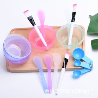 Bộ dụng cụ trộn mặt nạ 9 món tiện lợi