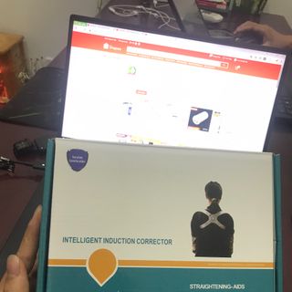 Đai chống gù lưng thông minh