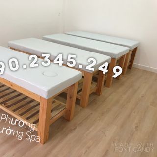 Giường spa chân gỗ