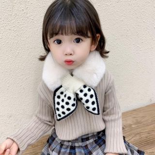 KHĂN CHOÀNG CỔ CHẤM BI CHO BÉ GÁI