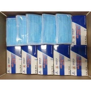 Khẩu trang y tế 4 lớp cao cấp