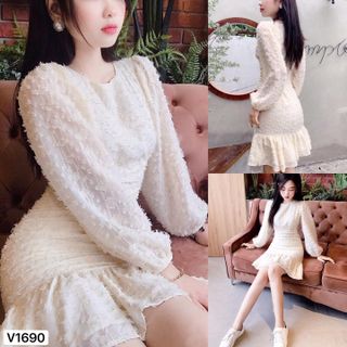 Đầm xinh hack dáng tay dài