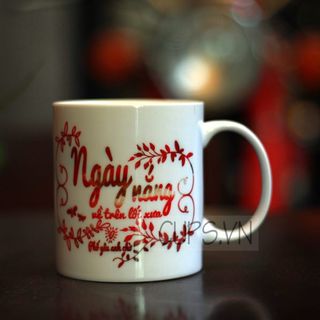 Ly sứ ( quà tặng khách hàng )