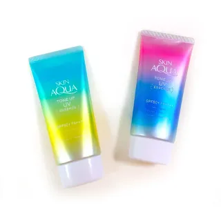 Tinh chất chống nắng dưỡng ẩm nâng tông che khuyết điểm Sunplay Skin Aqua Tone Up UV Essence (Mint Green) 50g