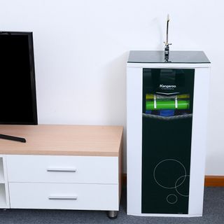Máy lọc nước RO Kangaroo KG108A VTU với 8 cấp lọc, bổ sung khoáng chất cho nước