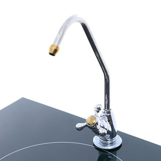 Máy lọc nước RO Kangaroo KG108A VTU với 8 cấp lọc, bổ sung khoáng chất cho nước