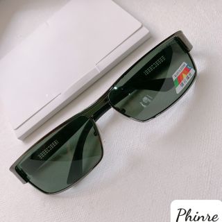 KÍNH NAM TRÒNG PHIN A2