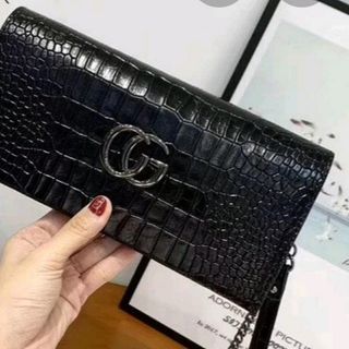 Túi xách nữ cao cấp da thật, chế tác từ da bò cao cấp với những đường trần chỉ thời thượng. 5.0