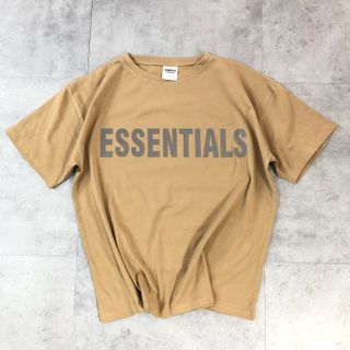 Áo thun ESSENTIALS (chữ phản quang)