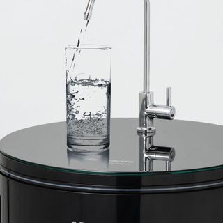 Máy lọc nước Hydrogen Kangaroo KG100HCVTU 10 lõi tạo nước kiềm giàu Hydrogen