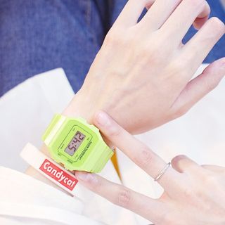 Đồng hồ điện tử. Chỉnh giờ sẵn nhe