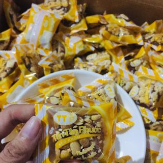 Sỉ lẻ mứt khóm đặc sản Tân Phước- Không chất bảo quản, hàng có sẵn