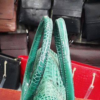 Túi xách vân cá sấu TL3