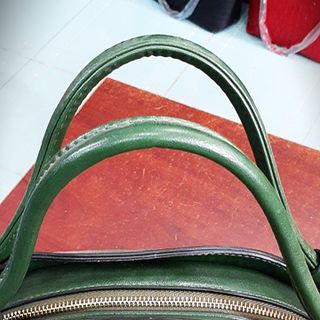 Túi hến vân cá sấu