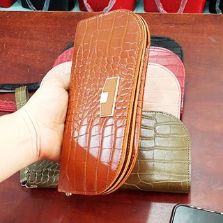 Ví tiền nữ