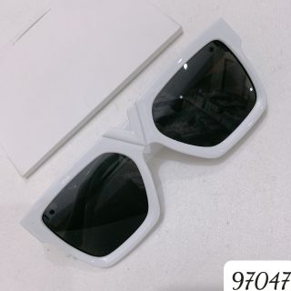 MẮT KÍNH 97047