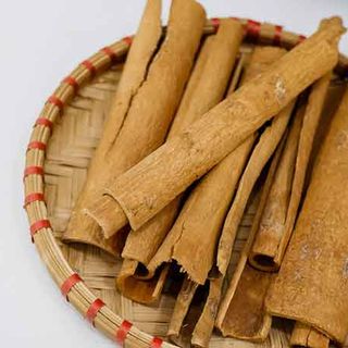 quế thanh cạo vỏ