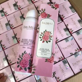 Nước xịt trang điểm tinh chất hoa hồng Emmeli