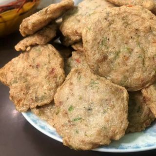 Chả cá thu pha mực và nguyên chất