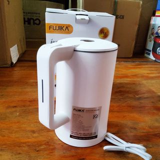 Ấm siêu tốc 2 lớp Fujika FJ-ST26 dung tích 1.7L, lòng ấm inox 304 nguyên khối