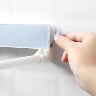 Kệ Để Thau Dán Tường Kèm Móc Treo