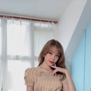 Đầm Caro Vàng
