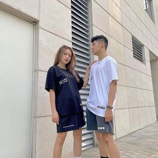 Áo thun form rộng SWE