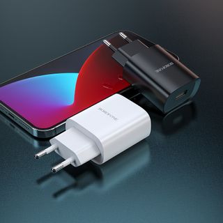 Bộ Cóc Cáp Sạc Borofone BN1 Cổng Type C - 1 Cổng USB 2.1A chuẩn EU