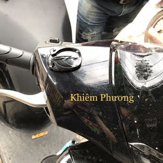 Nút đậy chân gương xe SH lớn 2020