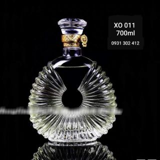 Chai thủy tinh đựng rượu X0 500ml và XO 700ml ( thùng 21c )