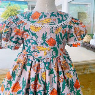 Đầm hoa phối ren thiết kế đơn giản cho bé gái | Sỉ buôn thời trang từ 8 sp