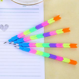 Viết chì khúc đủ màu sắc