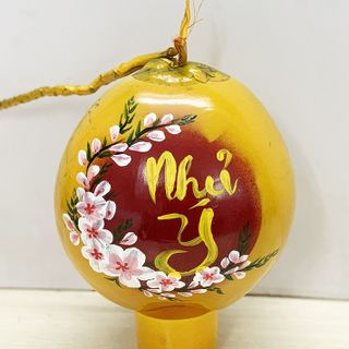 Dừa vẽ thư pháp chưng tết