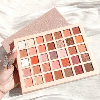 Phấn mắt Ruhuatuo 35ô
