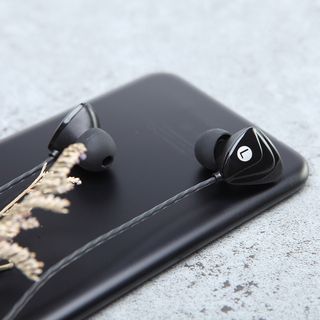 Tai Nghe Nhét Tai Mẫu Mới, Hàng Cao Cấp Giá Kho, Âm thanh Sóng Động - TN001