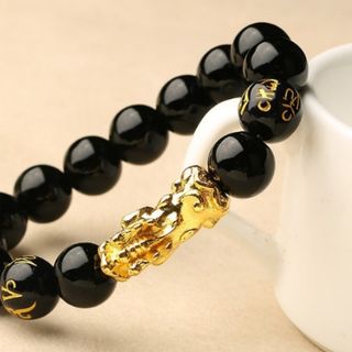Chuỗi đeo tay đá thạch anh 10ly + tỳ hưu. Giá sỉ 20k/1 chuỗi.