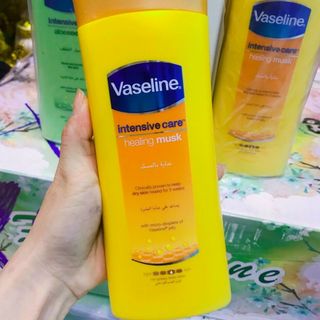 Dưỡng thể Vaseline