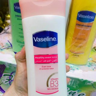 Dưỡng thể Vaseline