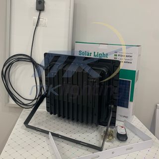ĐÈN PHA LED NĂNG LƯỢNG MẶT TRỜI JINDIAN 40W JD8840L