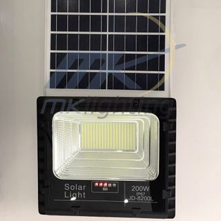 ĐÈN PHA NĂNG LƯỢNG MẶT TRỜI 200W JINDIAN JD8200L