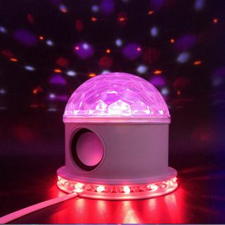 Đèn LED quay 7 màu kèm loa bluetooth