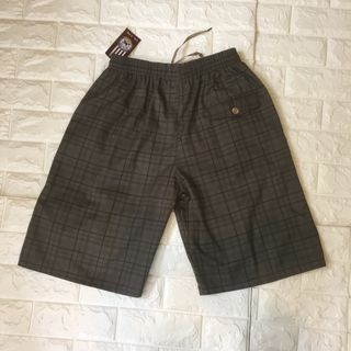 Quần short in kẻ