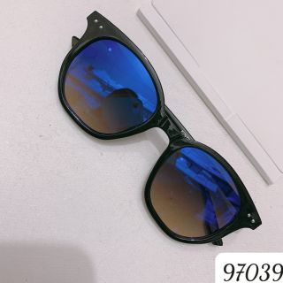 MẮT KÍNH 97039