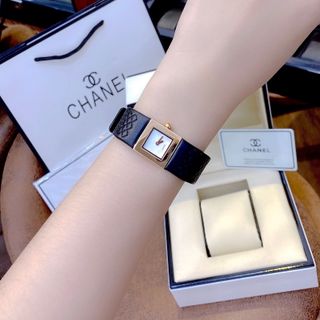 Đồng hồ nữ CHANNELL MATELASSE